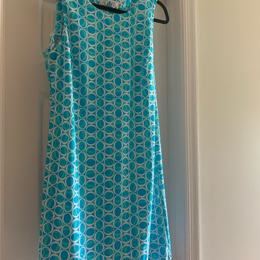 Bo&Inc dress, beautiful ocean colors, more like L than XL
